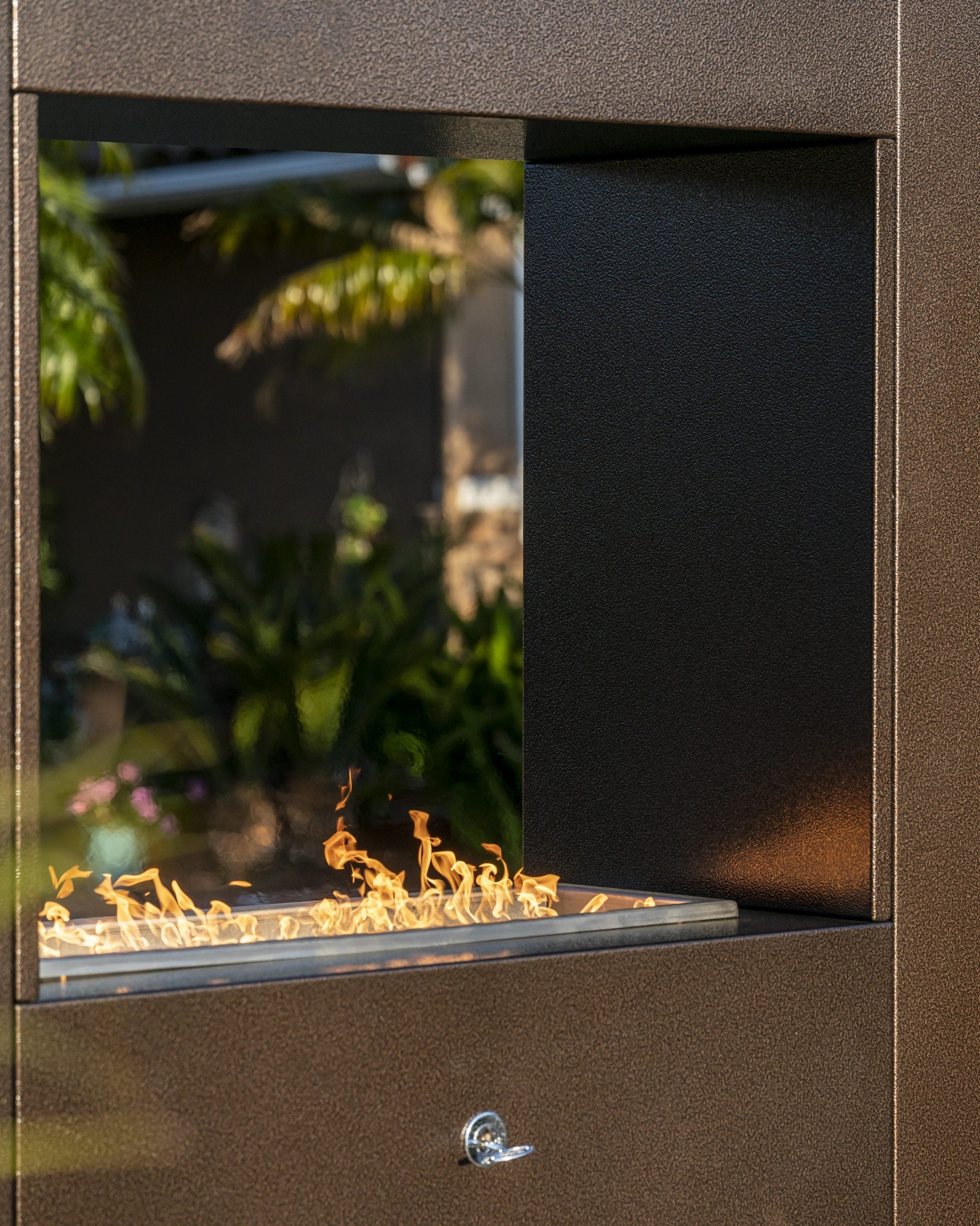 The Outdoor Plus: The Williams Fireplace