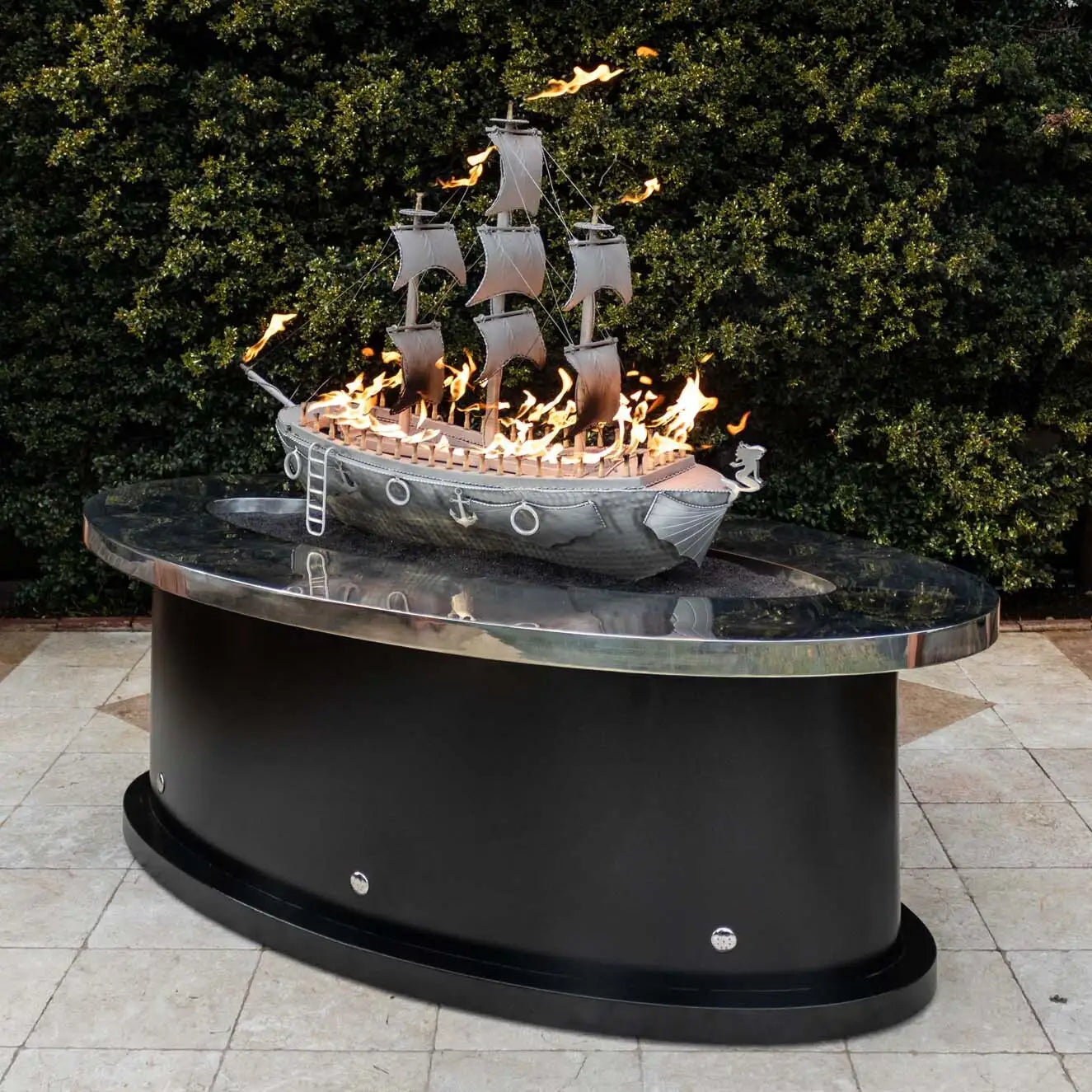 The Outdoor Plus: La Pinta 72" Fire Table
