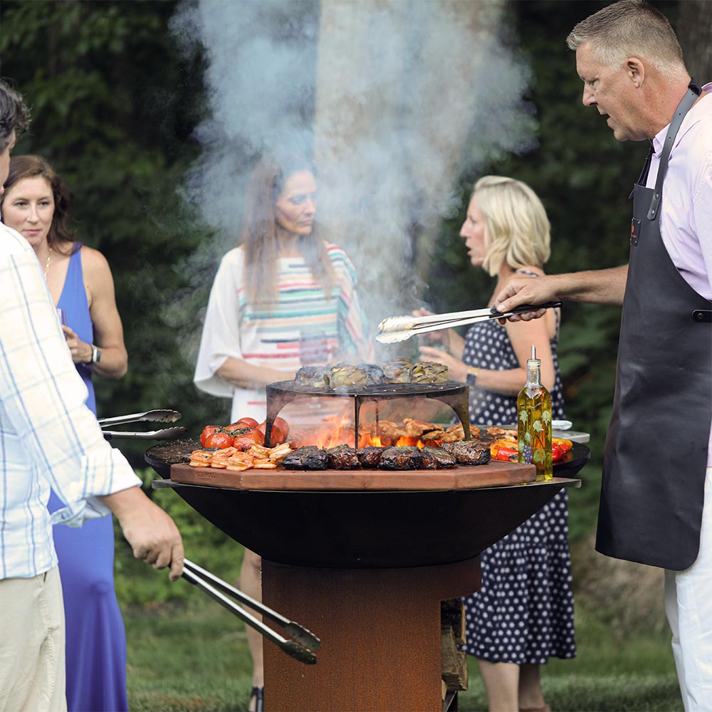 Arteflame Classic 40″ — Round Base Flat-Top Grill & Fire Bowl