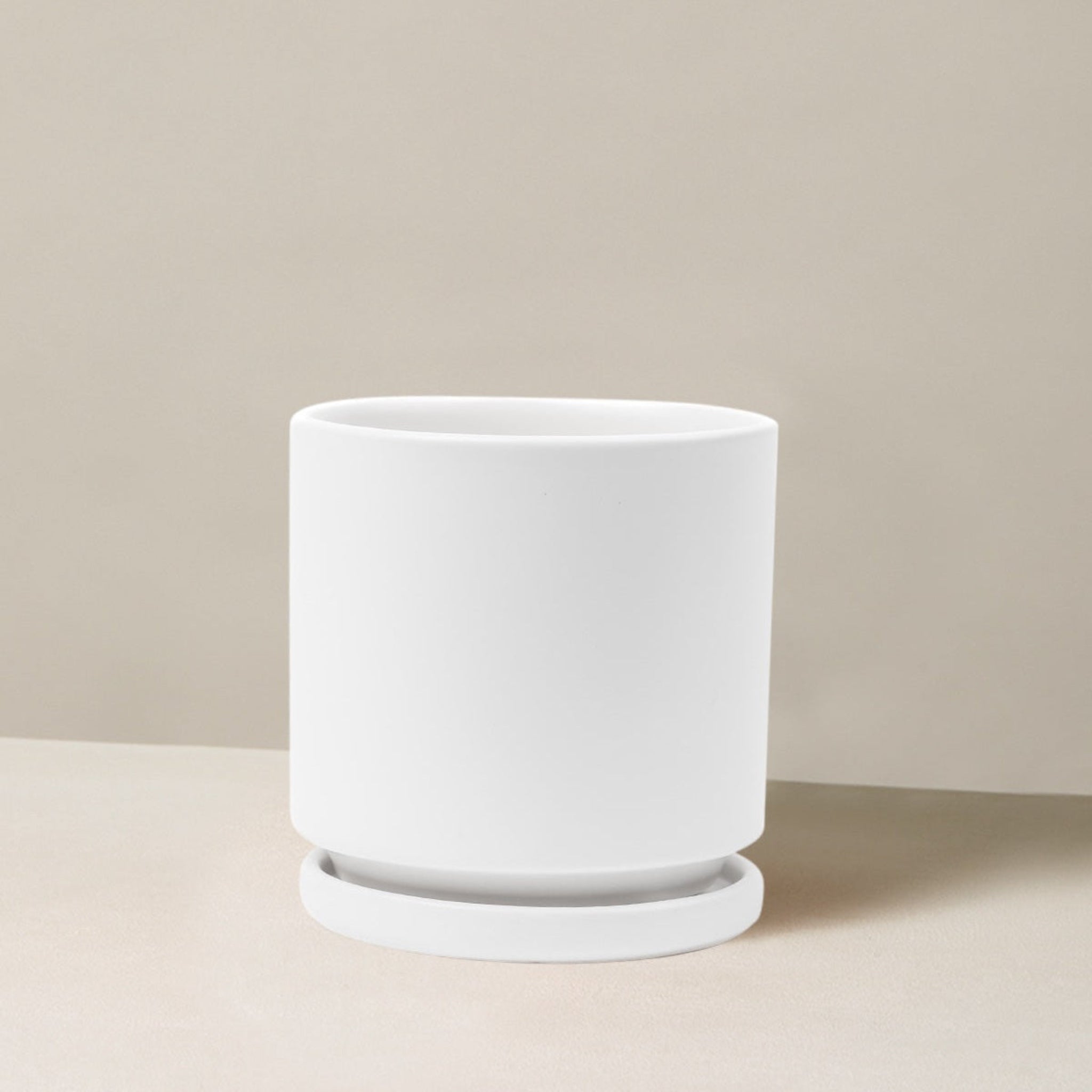 Isabella Planter